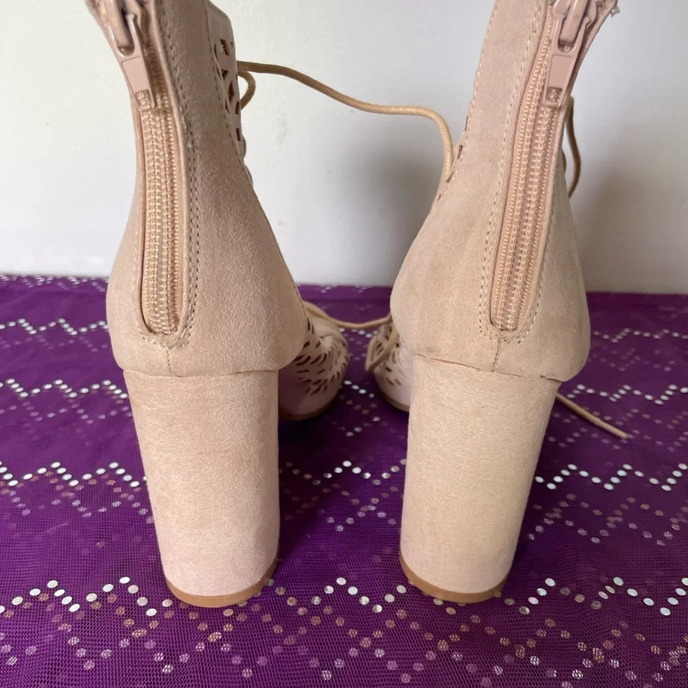 Yoki Cut-out Lace-up Booties, Size 7.5